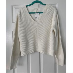 H&M Sweater Perfect for Fall and Winter